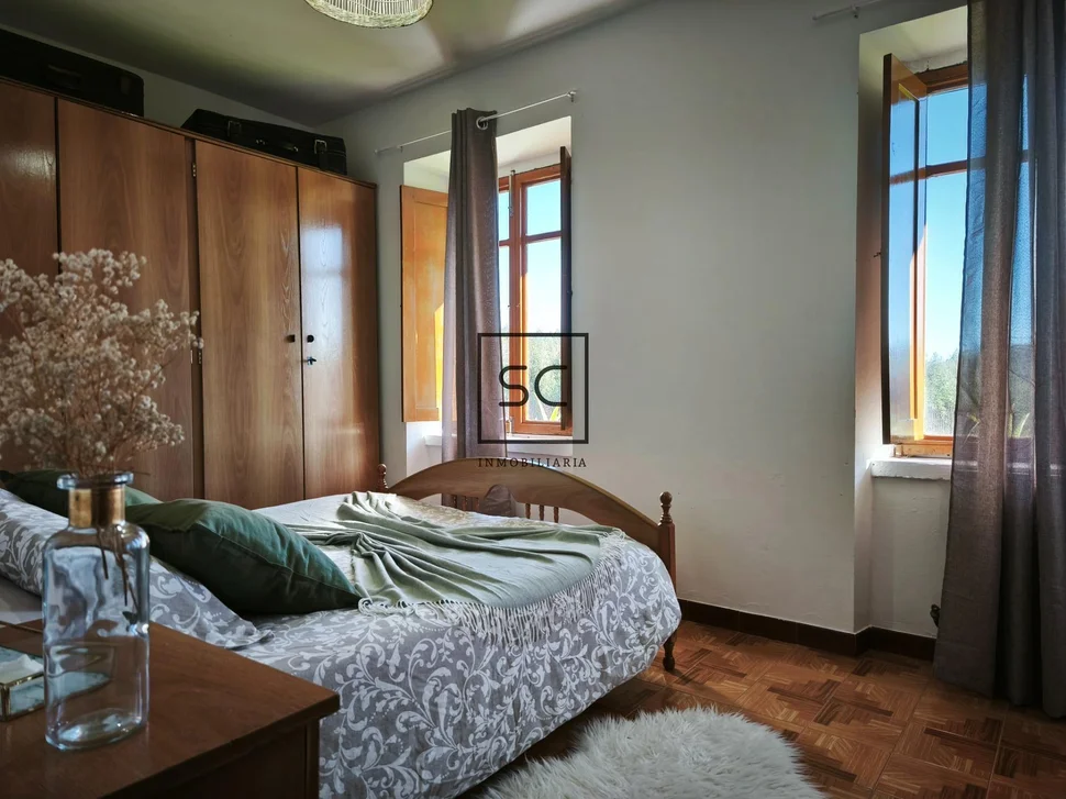 Casa de piedra con garaje y finca en cerdido