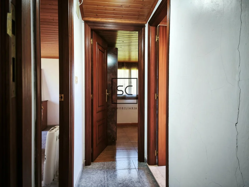 Casa de piedra con garaje y finca en cerdido