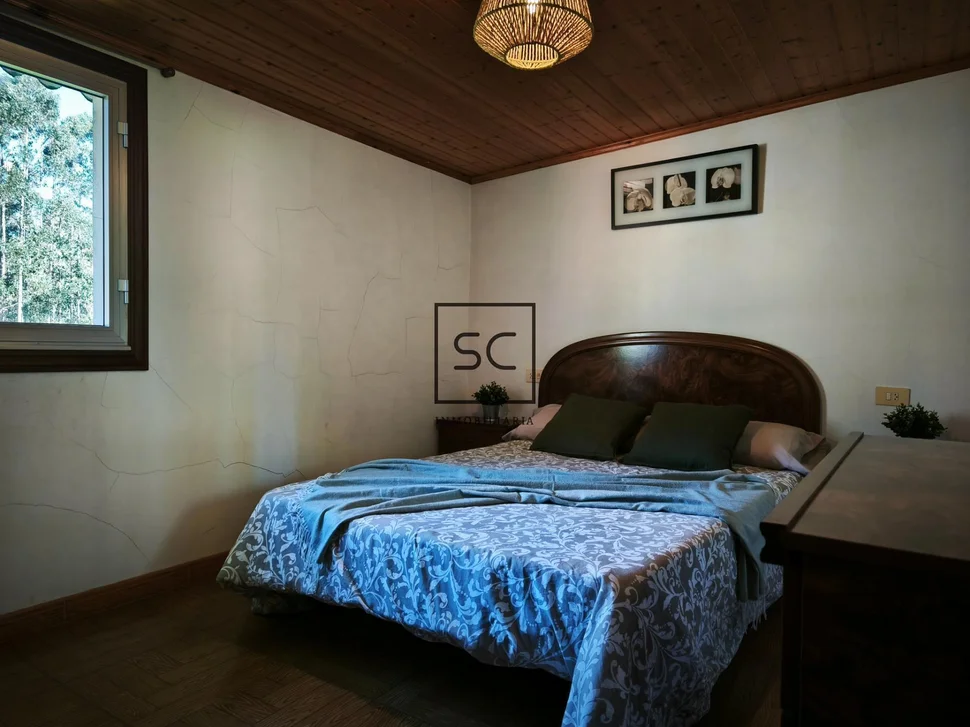 Casa de piedra con garaje y finca en cerdido