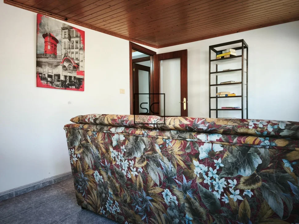 Casa de piedra con garaje y finca en cerdido