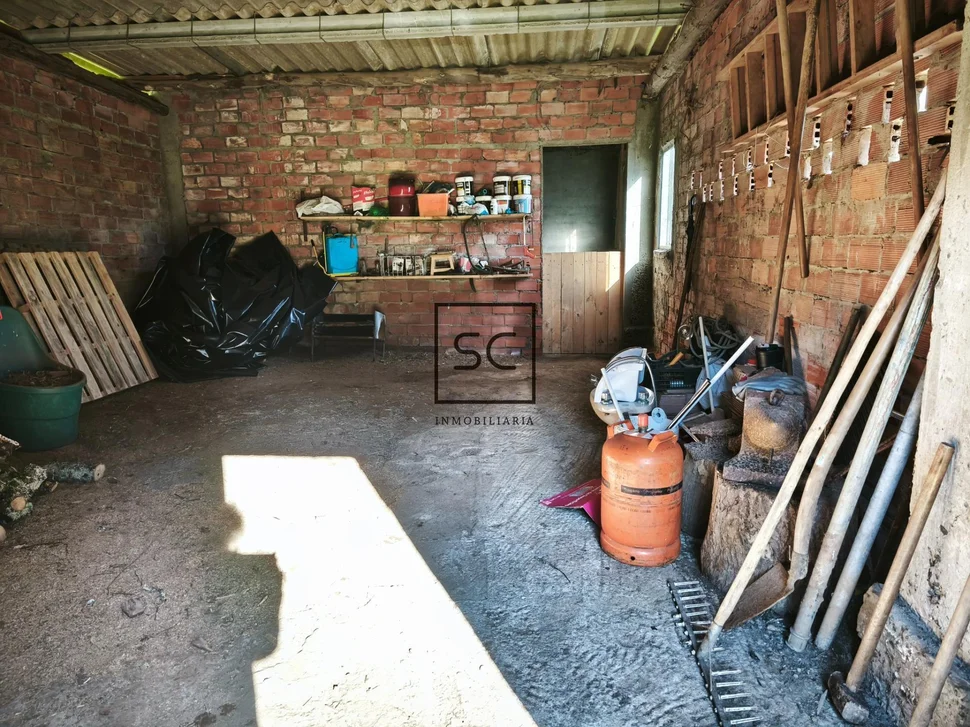 Casa de piedra con garaje y finca en cerdido