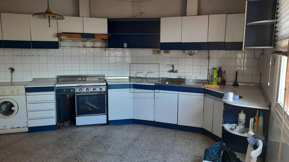 Casa de pueblo para reforma en a graña (ferrol)