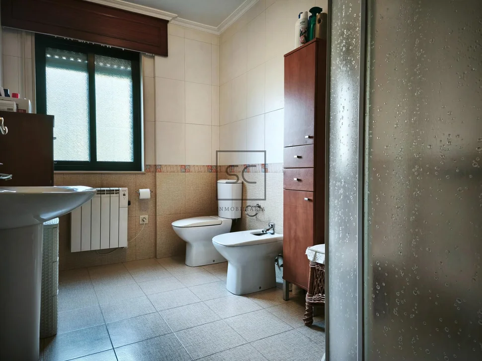 Chalet con piscina en maniños-fene