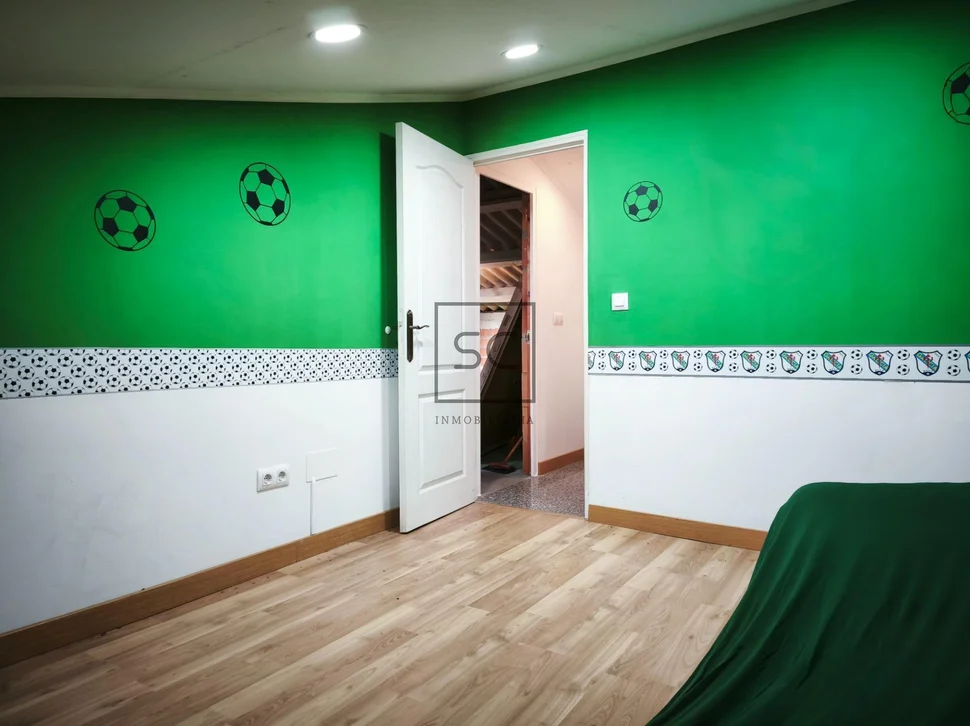 Chalet con piscina en maniños-fene