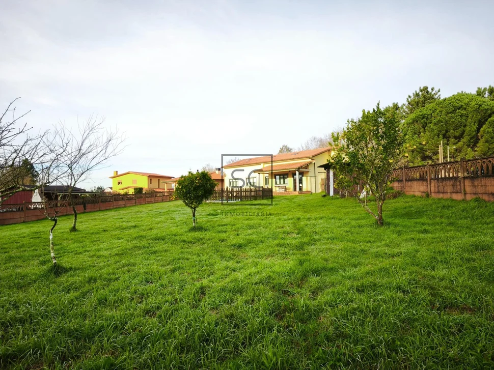 Chalet con piscina en maniños-fene
