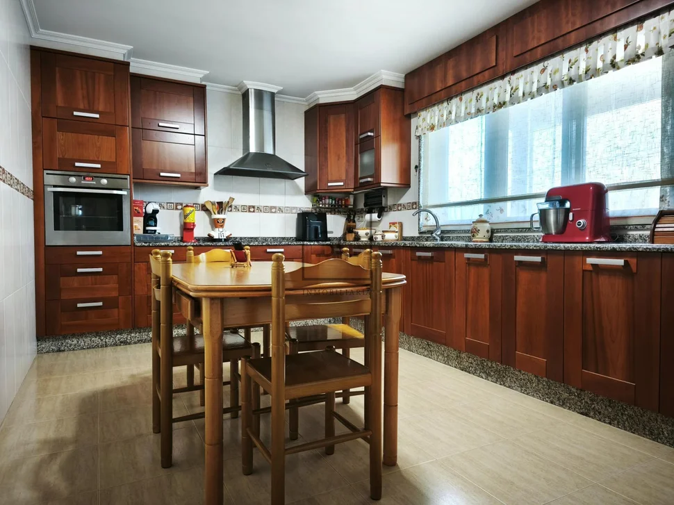 Chalet con piscina en maniños-fene