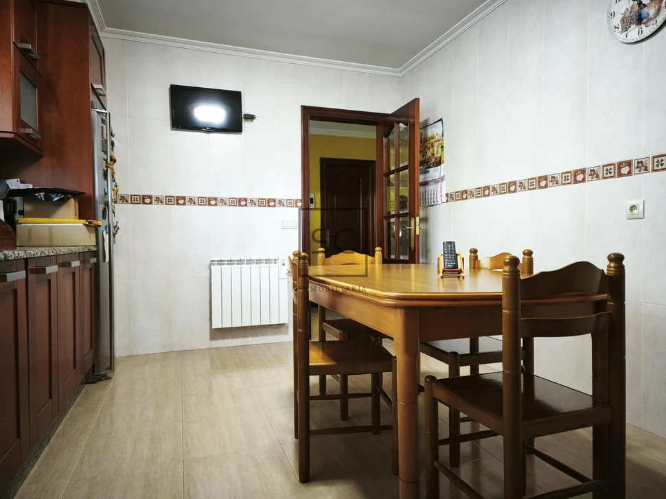 Chalet con piscina en maniños-fene