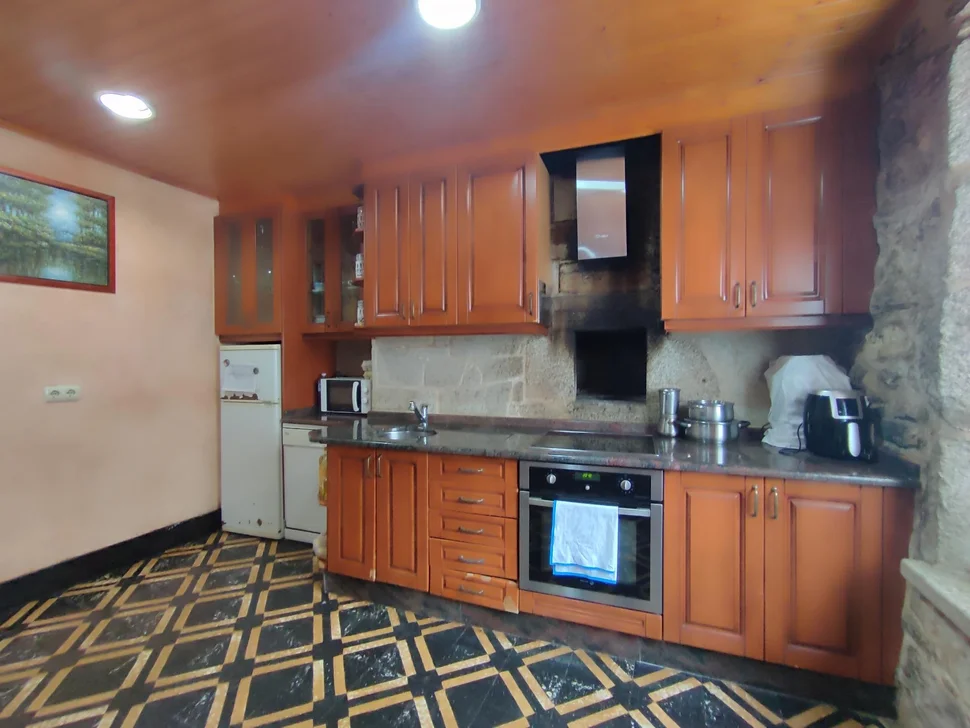 Bonita casa en puentedeume con vistas al mar