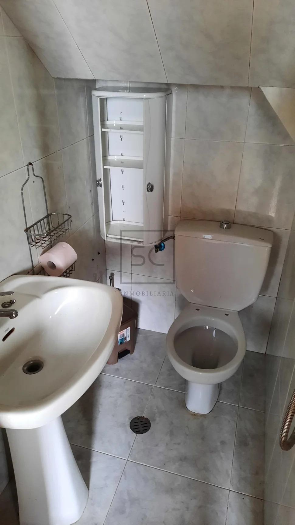 Casa de piedra enfoscada en cerdido