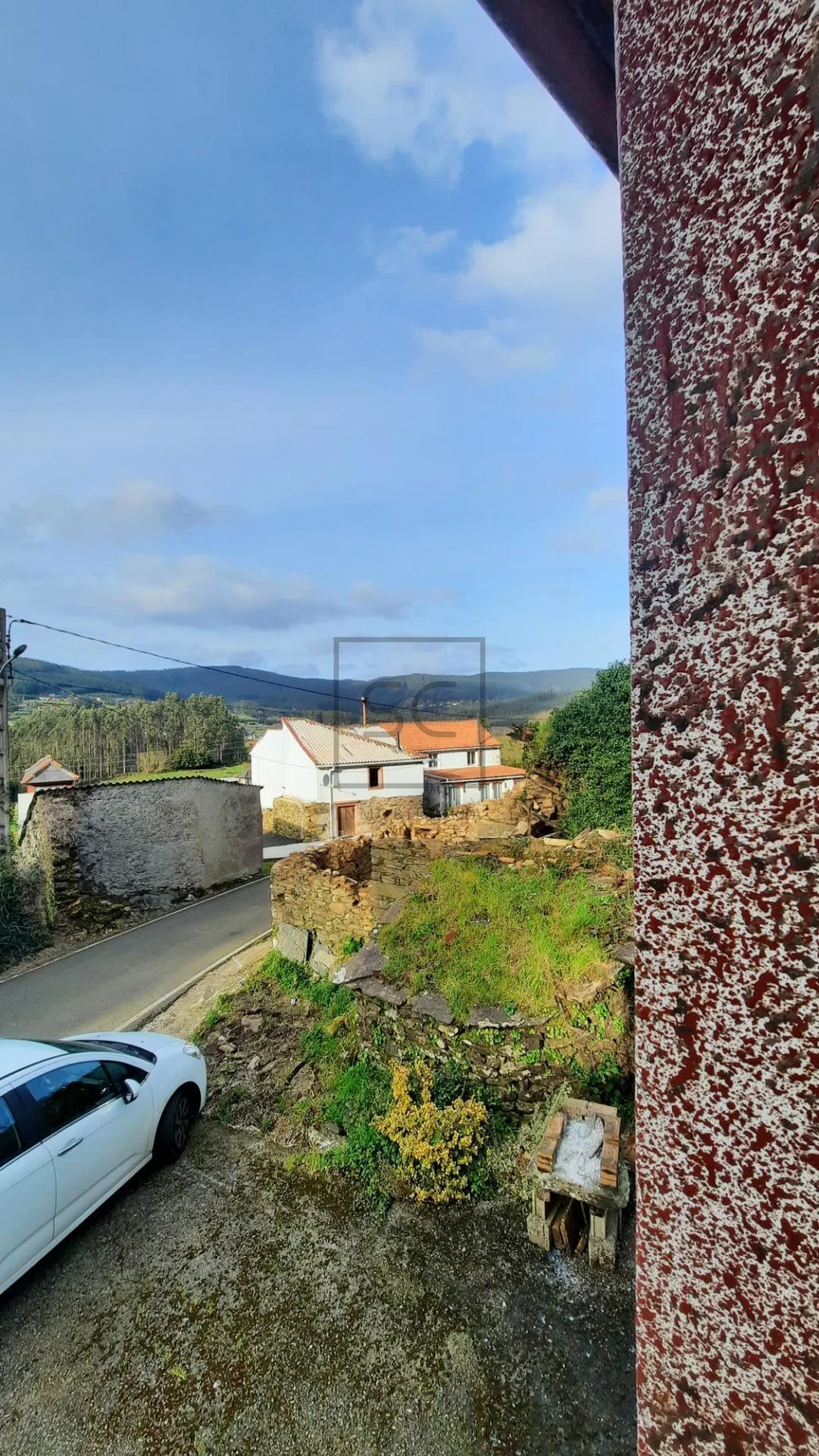 Casa de piedra enfoscada en cerdido