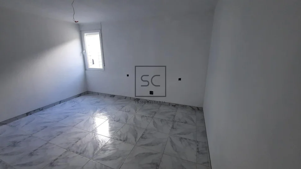 Casa unifamiliar con extensa parcela en san sadurniño