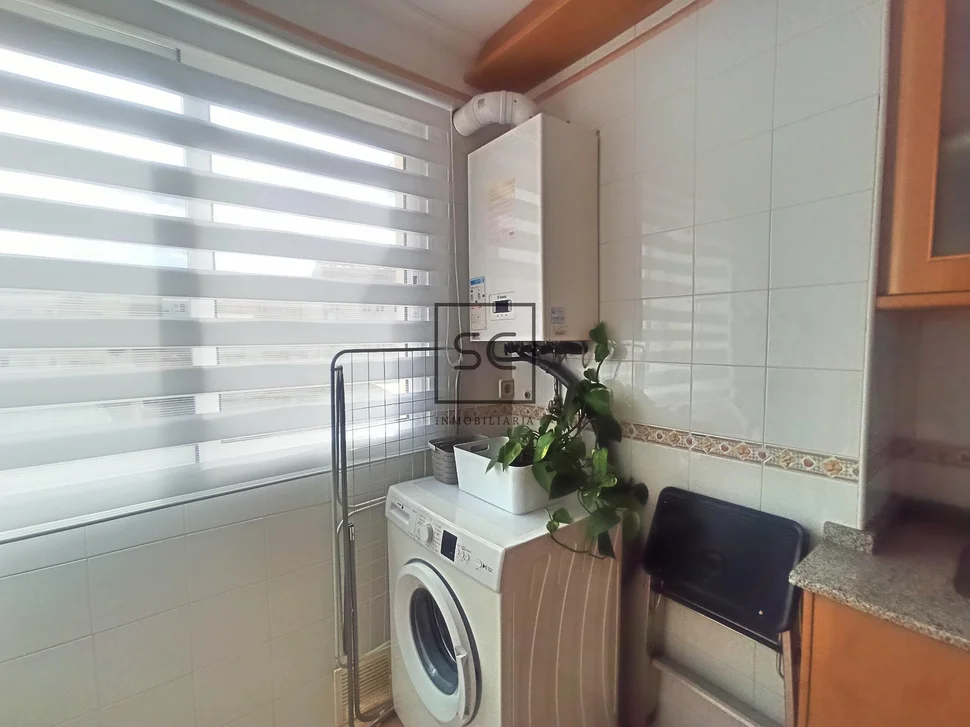 Apartamento amueblado con ascensor en Ferrol