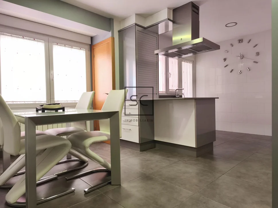 Apartamento reformado en fene