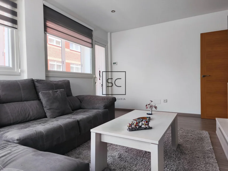 Apartamento reformado en fene