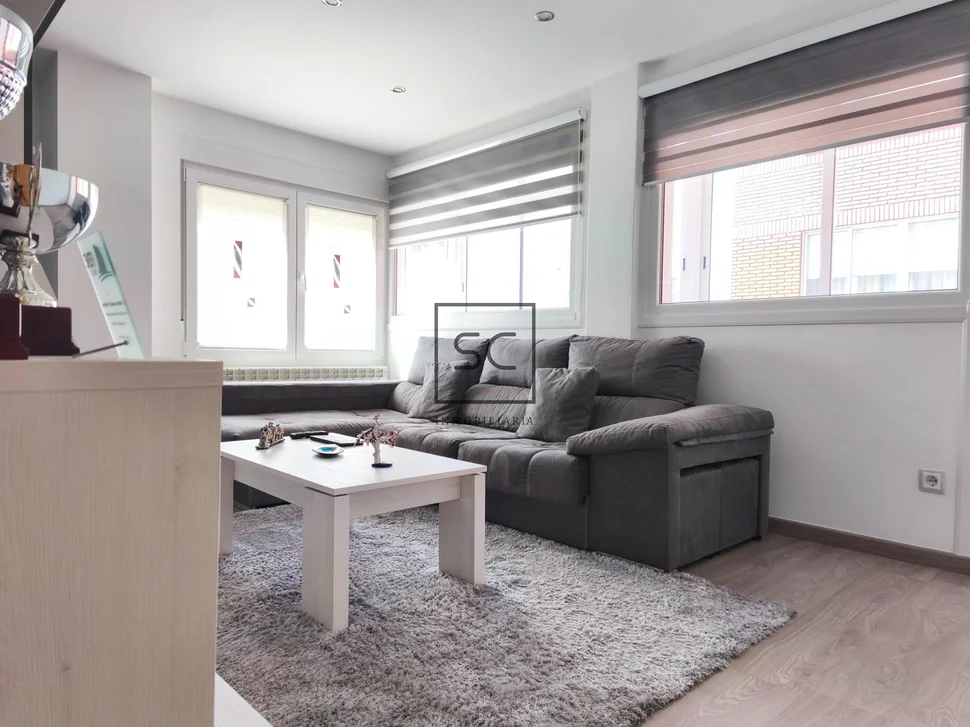 Apartamento reformado en fene