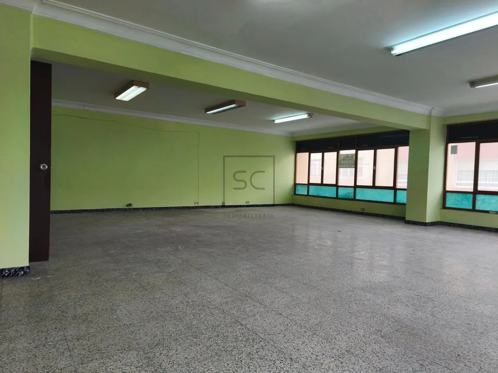 Local comercial en porta nova-ferrol