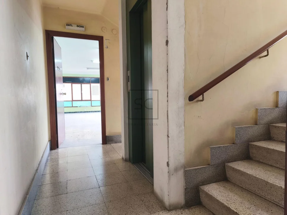 Local comercial en porta nova-ferrol