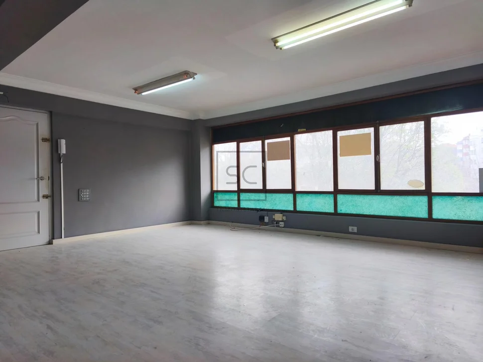 Local comercial en porta nova-ferrol