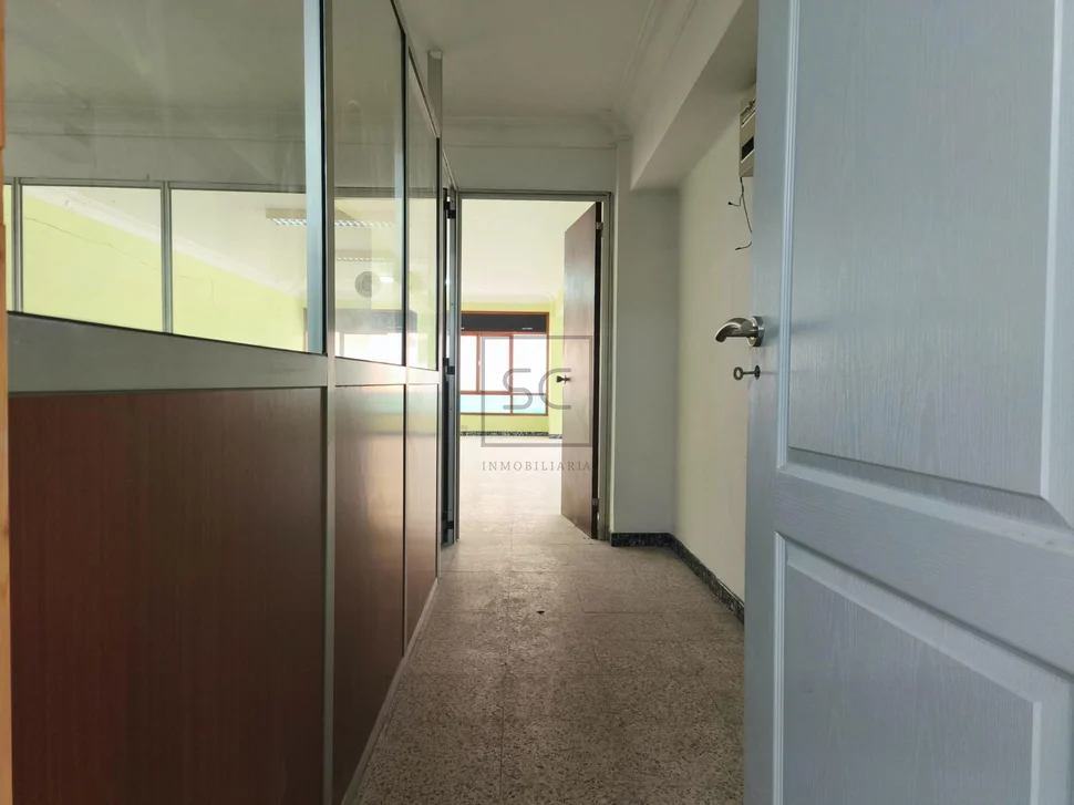 Local comercial en porta nova-ferrol