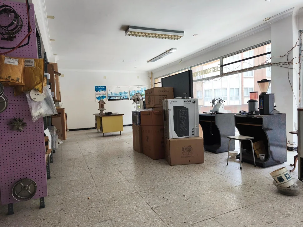 Local comercial en porta nova-ferrol