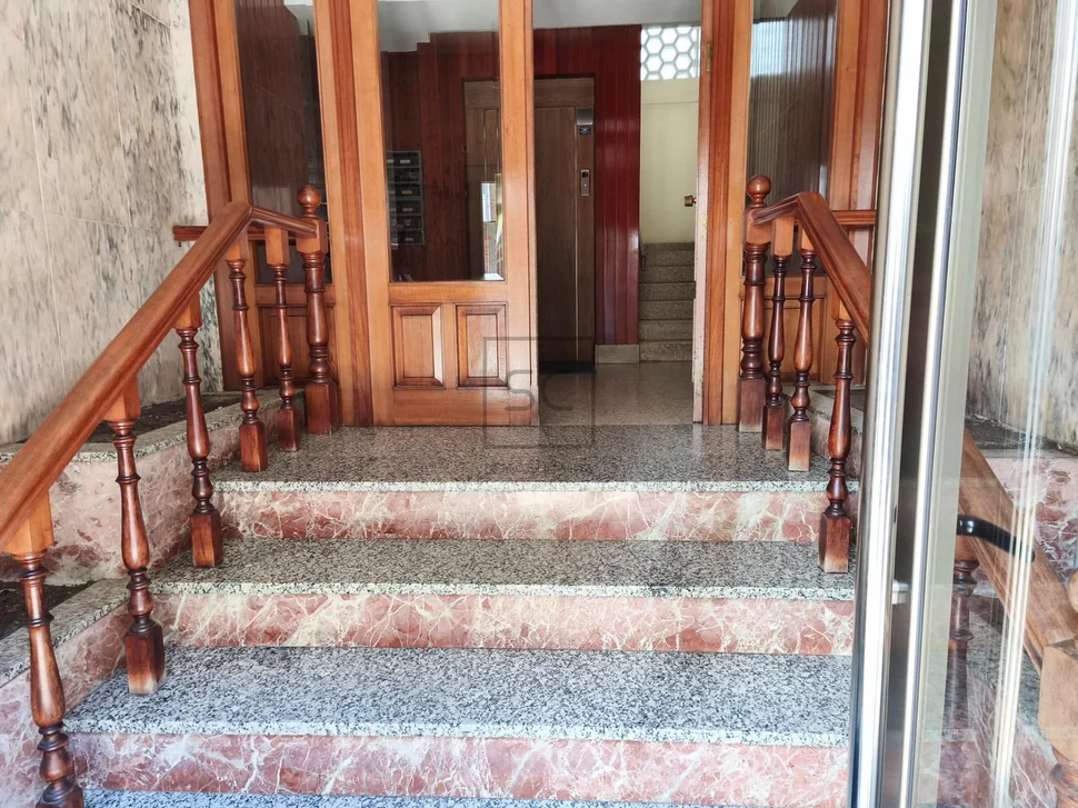 Local comercial en porta nova ferrol