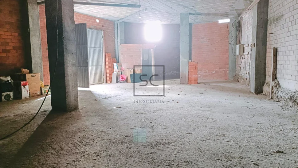 Bajo comercial transformable en viviendas en ferrol