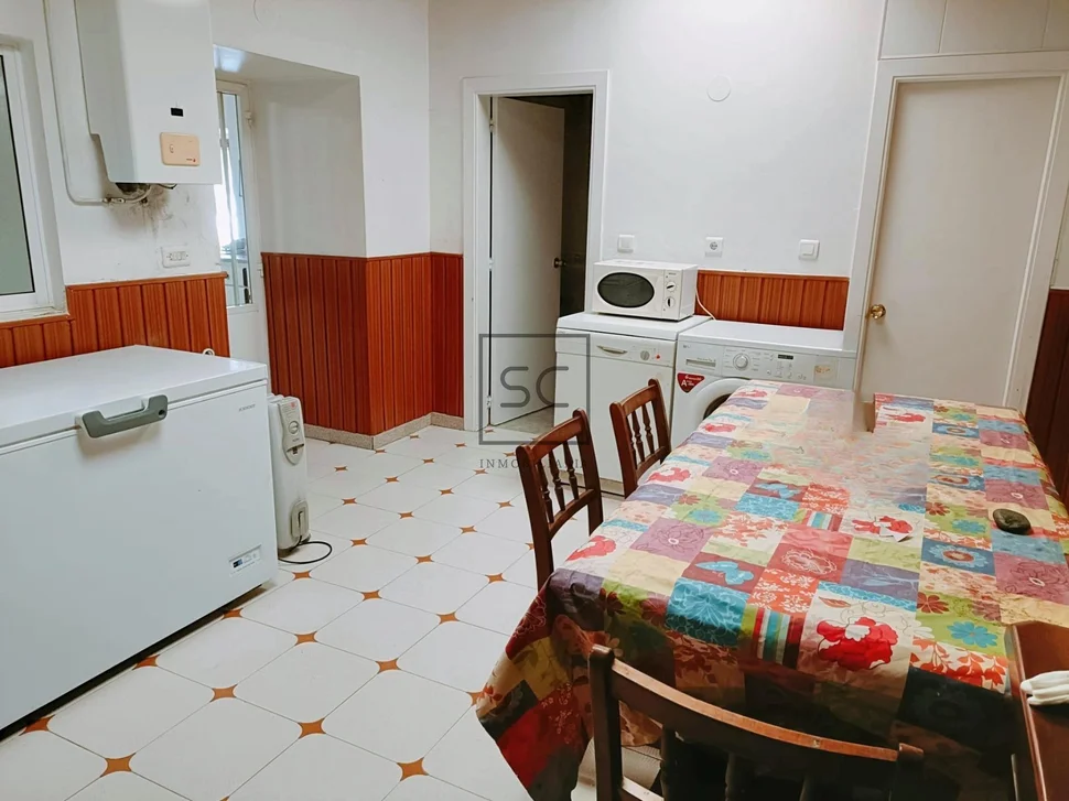 Casa con molino en freixeiro, narón