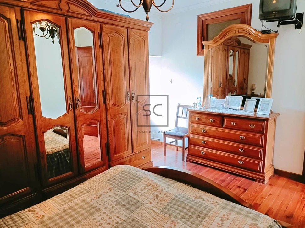 Casa con molino en freixeiro, narón