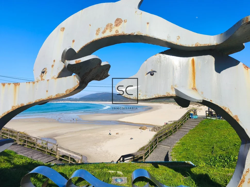 Chalet con piscina en san jorge-ferrol