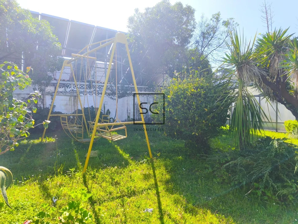 Chalet con piscina en san jorge-ferrol