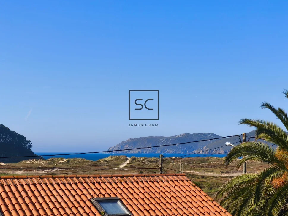 Chalet con piscina en san jorge-ferrol