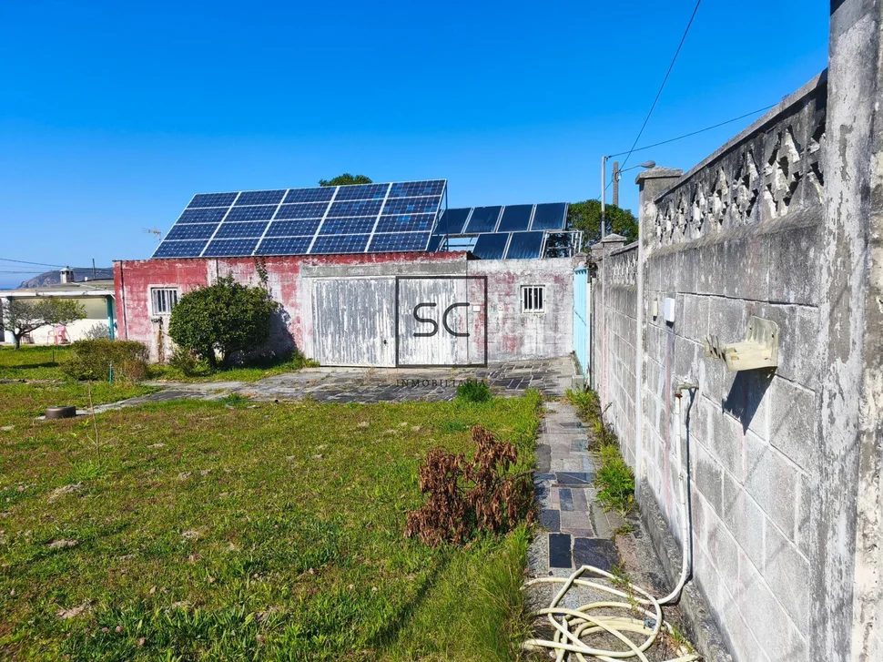 Chalet con piscina en san jorge-ferrol