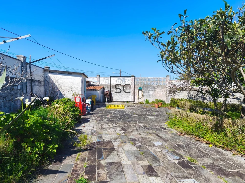 Chalet con piscina en san jorge-ferrol