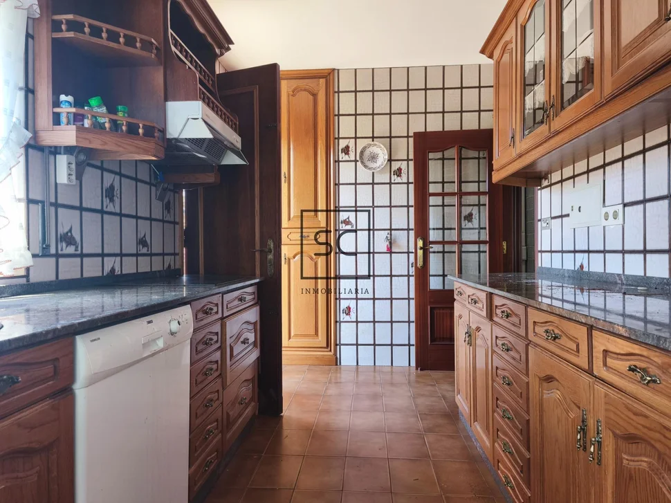 Chalet con piscina en san jorge-ferrol