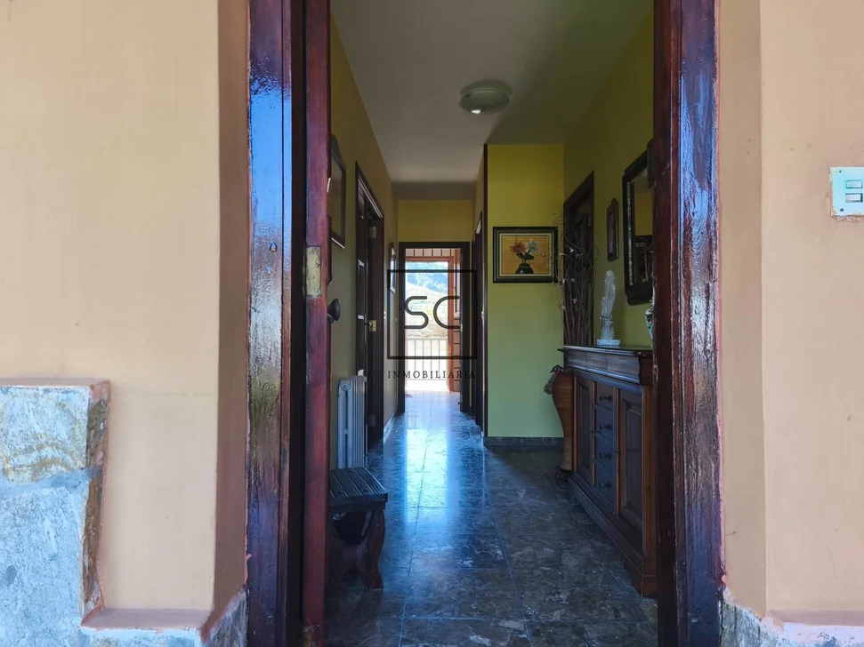 Chalet con Piscina en San Jorge-Ferrol