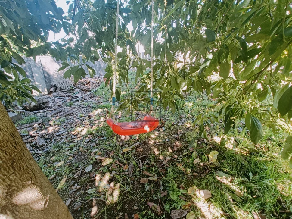 Amplia casa con vistas a la ría en fene