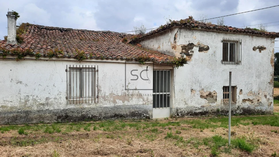 Unifamiliar en piedra para reforma en narón