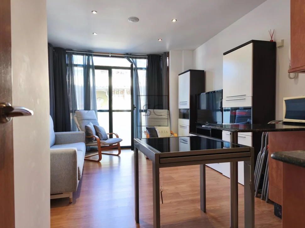 Coqueto estudio en ares