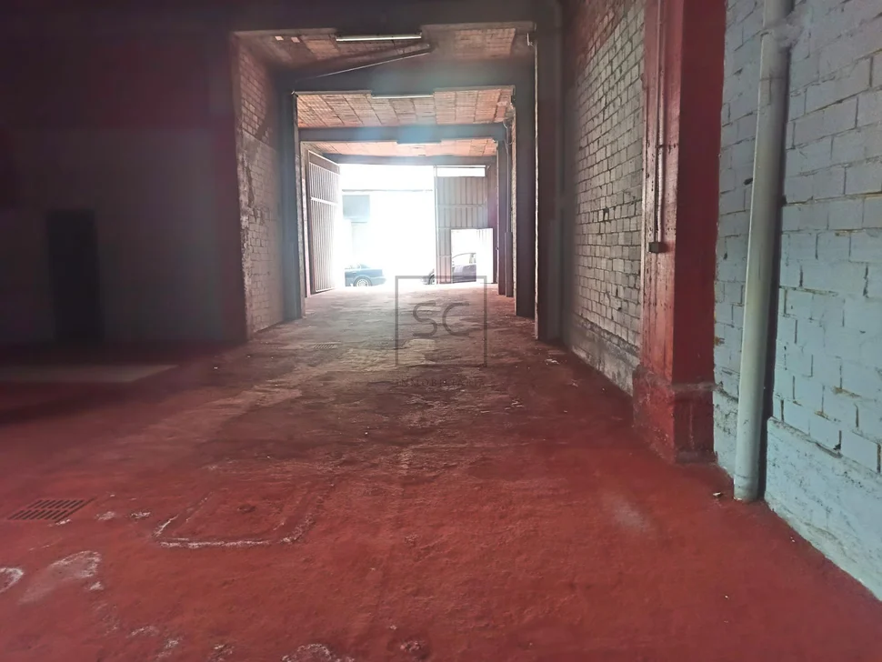 Amplio garaje en fajardo, ferrol