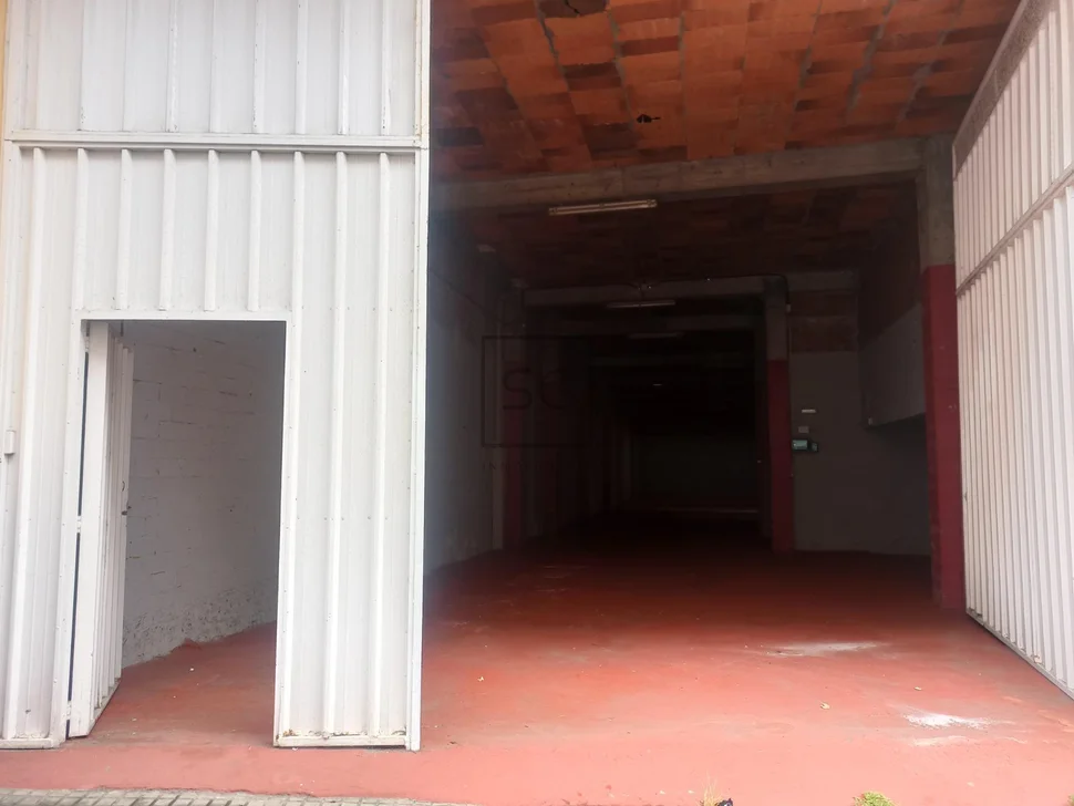 Amplio garaje en fajardo, ferrol