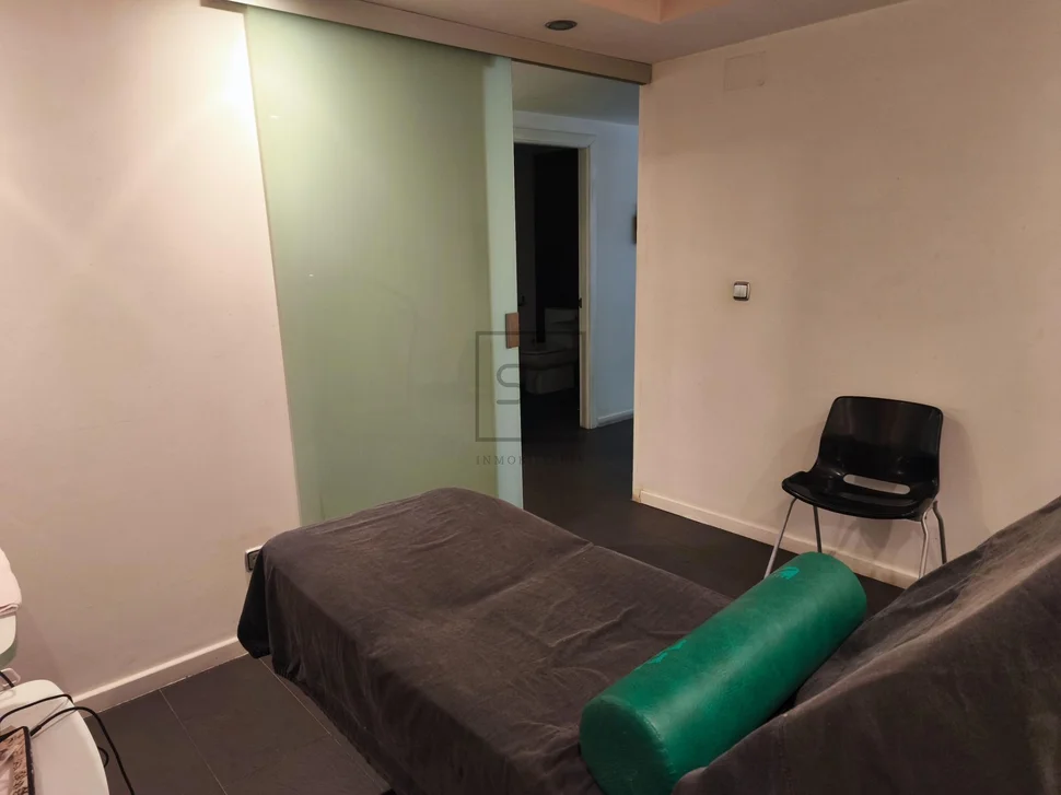 Local comercial zona odeón, narón