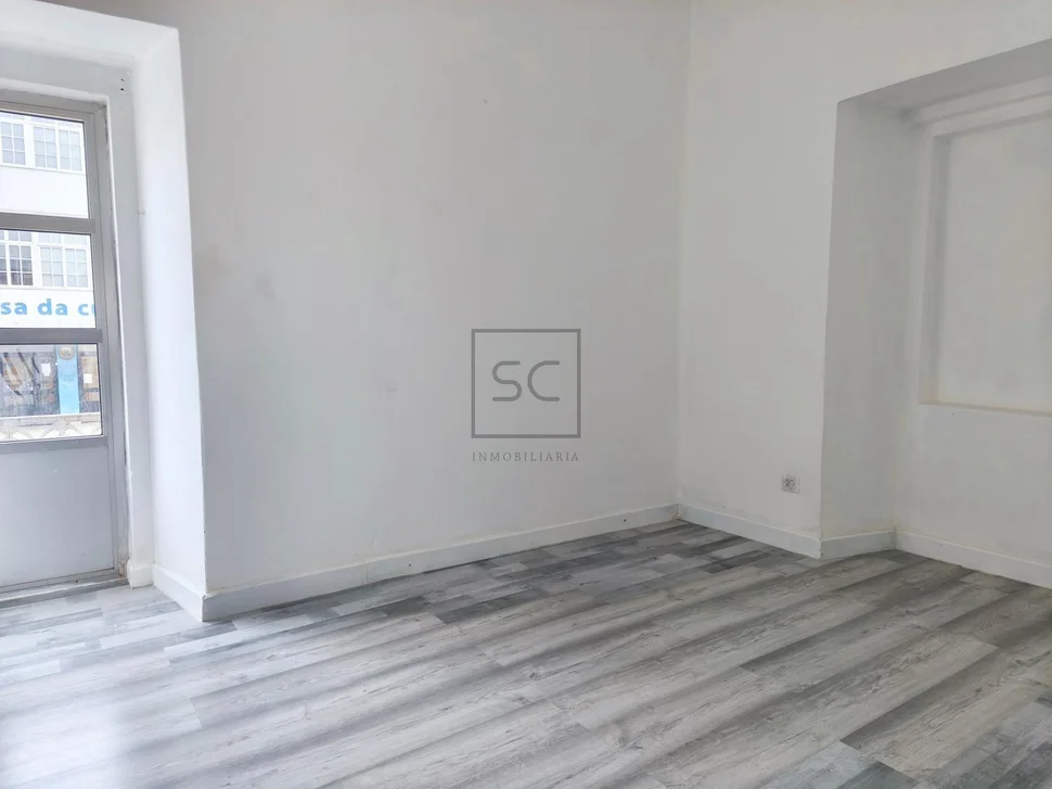 Dos viviendas en neda, con finca y aparcamiento