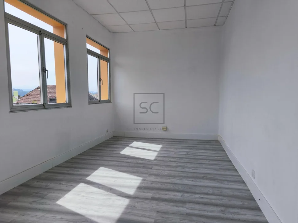 Dos viviendas en neda, con finca y aparcamiento