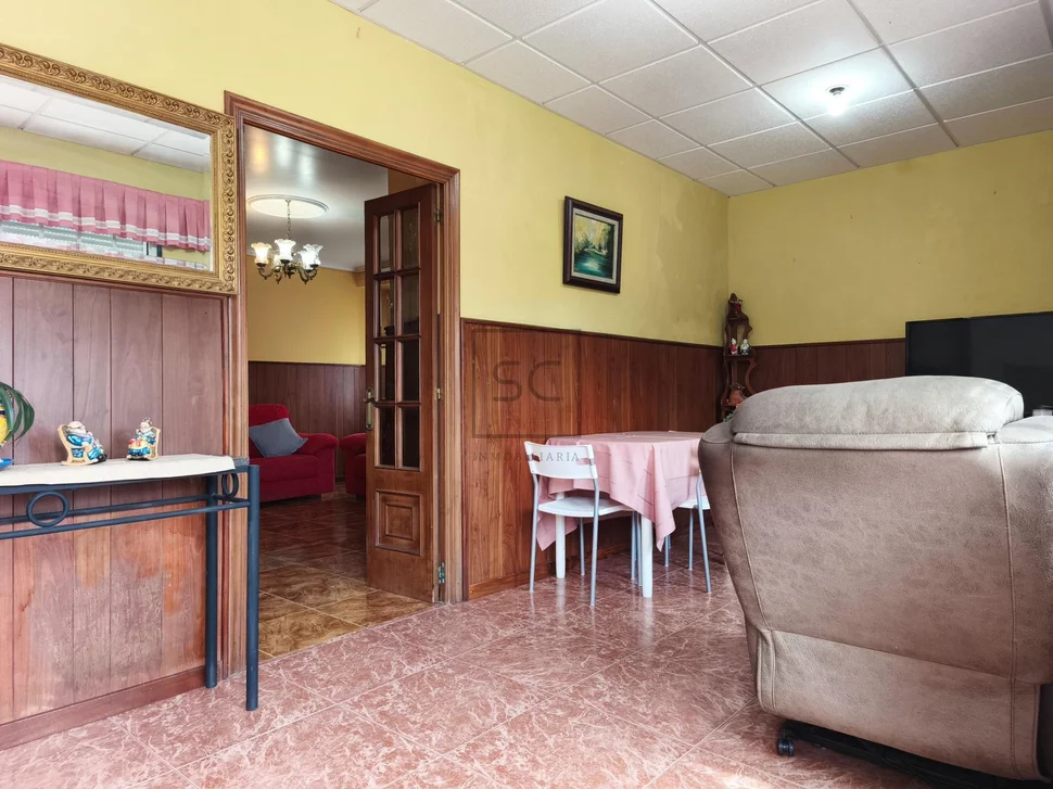 Dos viviendas en neda, con finca y aparcamiento