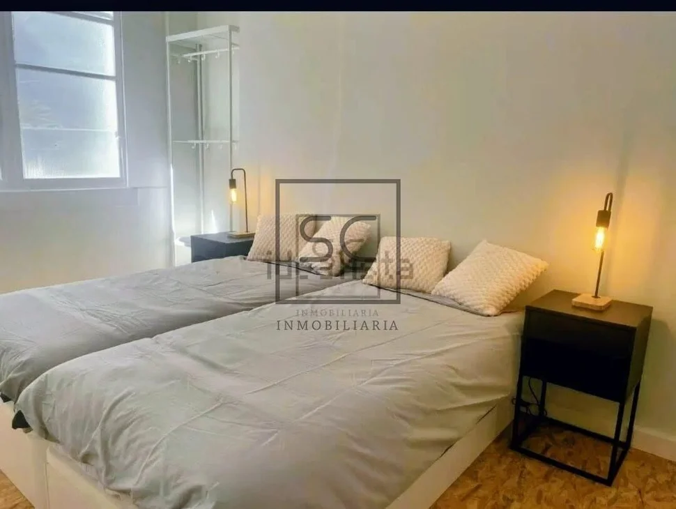 Piso recientemente reformado en ferrol centro