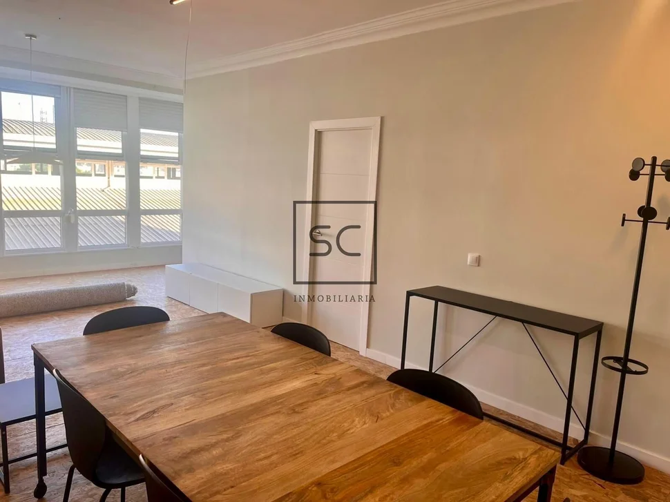 Piso recientemente reformado en ferrol centro