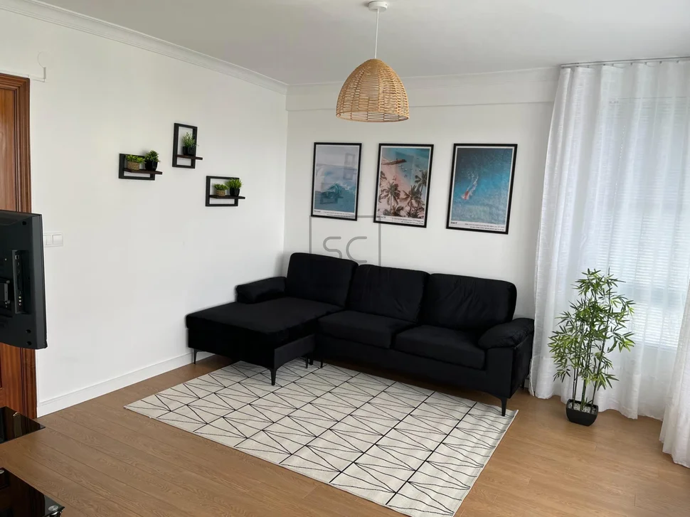 Piso amueblado en caranza