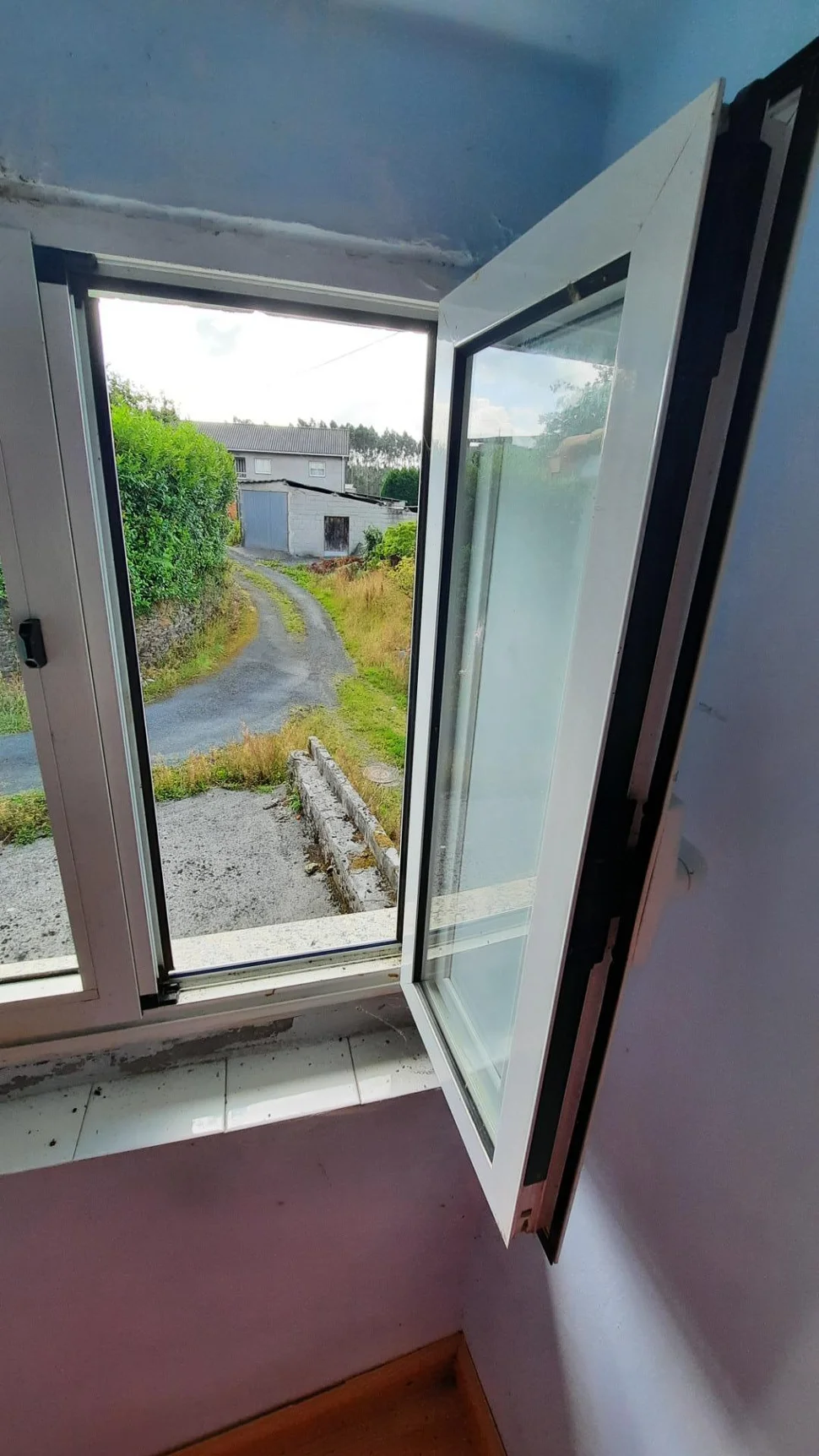 Casa rustica para reformar en moeche