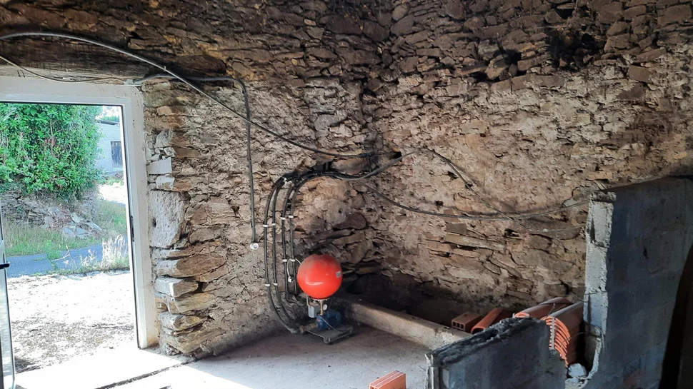 Casa rustica para reformar en moeche