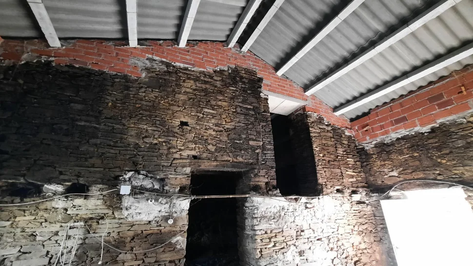 Casa rustica para reformar en moeche